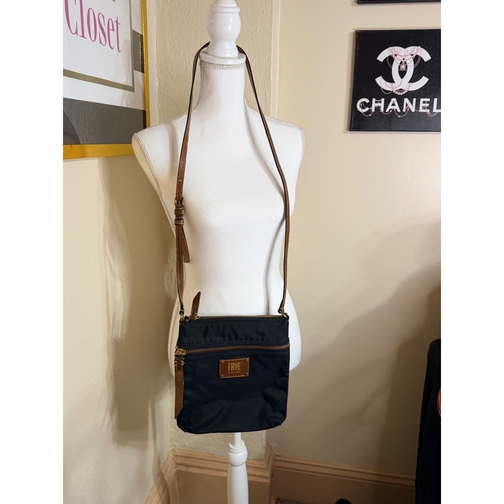 Frye Olivia Crossbody Bag Black Nylon Leather Trim Small Messenger Travel Purse